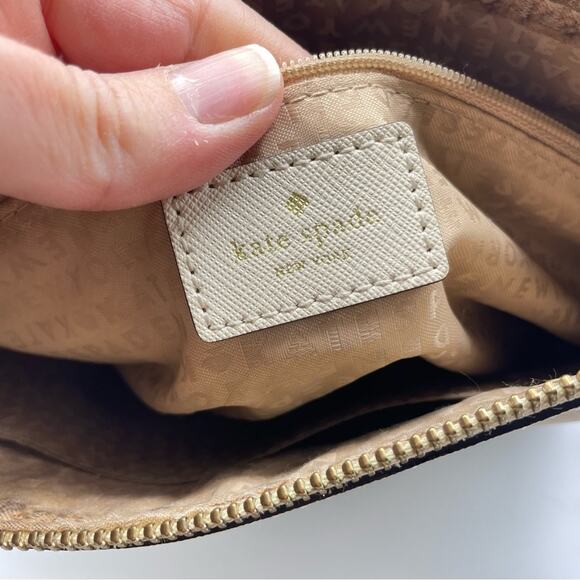 Kate Spade Cream Leather Square Crossbody Handbag Purse Medium Bag Classic - Picture 15 of 15